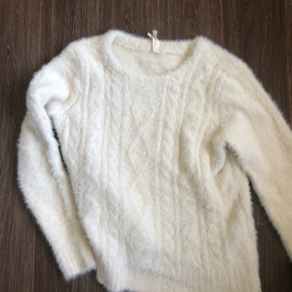 Teeberry and weave sweater